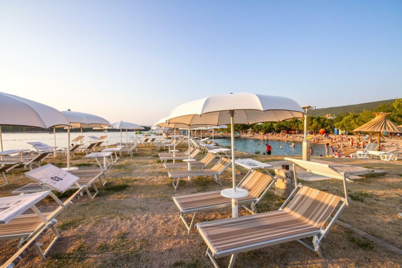 House Sunny Rock Baska Villa Exterior photo